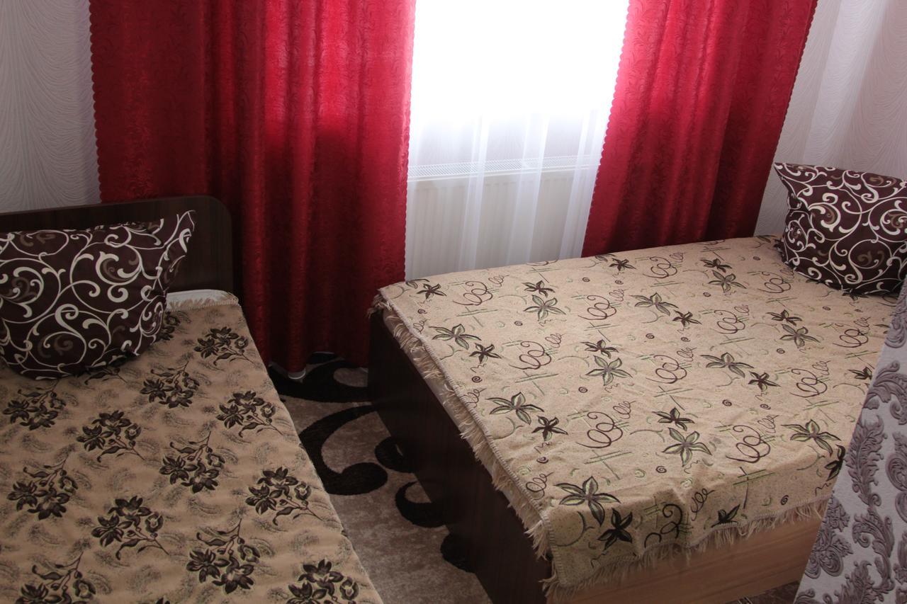 Karavan Ξενοδοχείο Bila Krynytsya  Εξωτερικό φωτογραφία