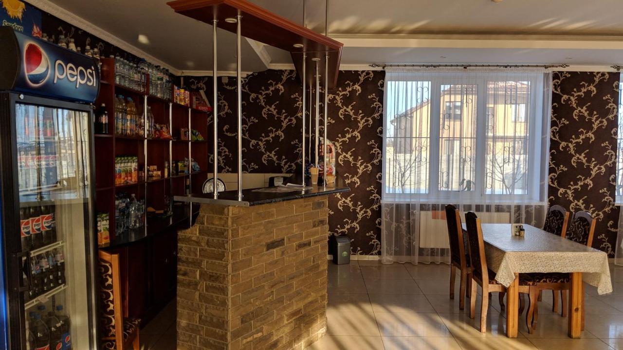 Karavan Ξενοδοχείο Bila Krynytsya  Εξωτερικό φωτογραφία